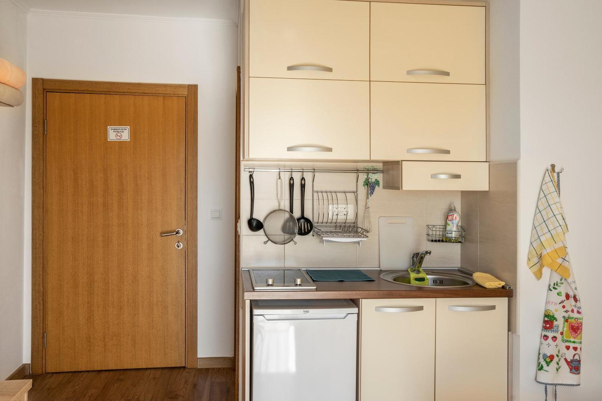 Apartments Viktoria Tivat Luaran gambar