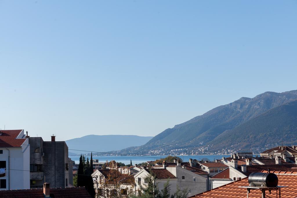 Apartments Viktoria Tivat Luaran gambar
