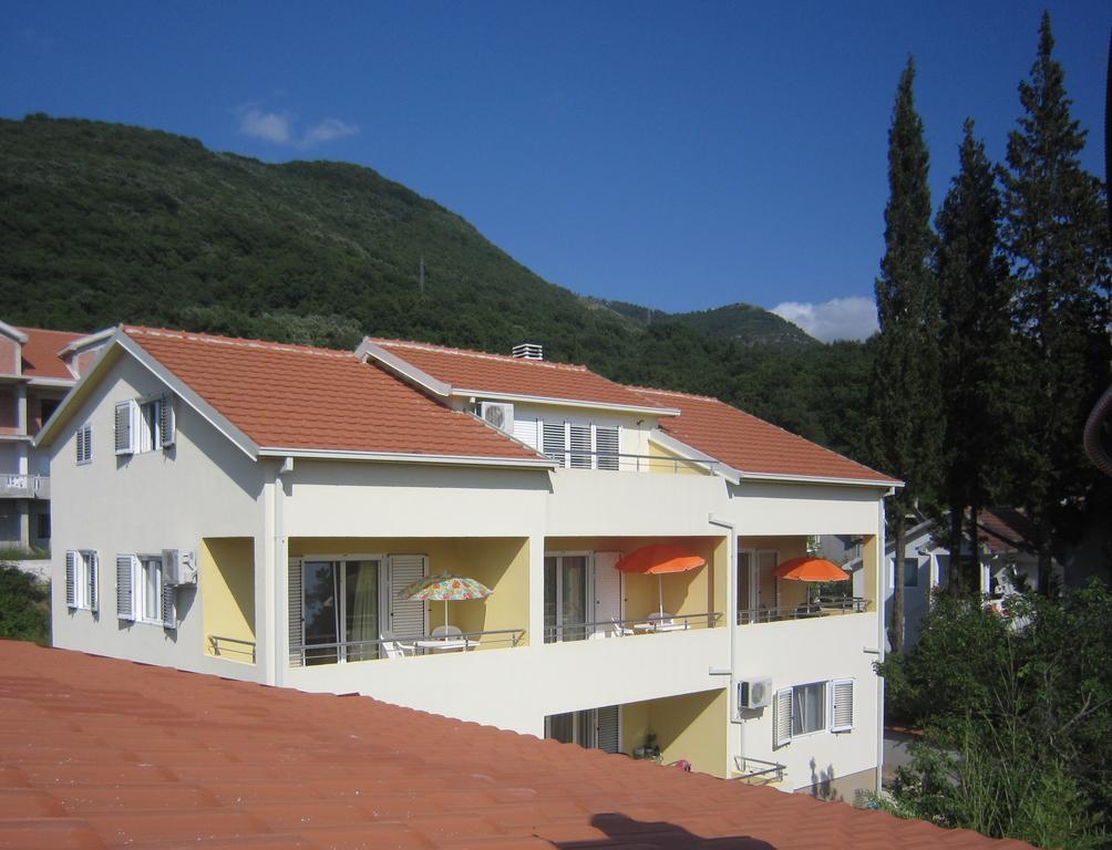 Apartments Viktoria Tivat Luaran gambar